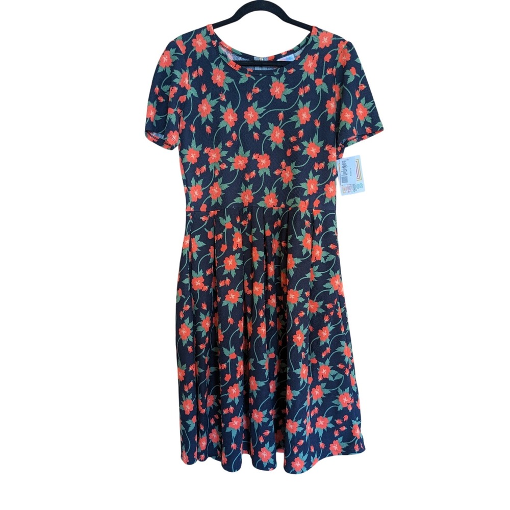 LuLaRoe Amelia Dress Large L Floral‎ Black Red Short Sleeve Pockets NWT JC005-02